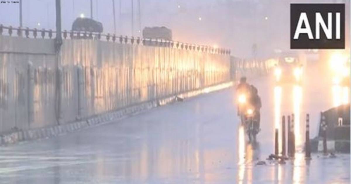 Delhi wakes up to rain, more showers likely over next 2 days